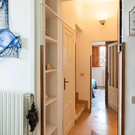 Farfallino's House בית נופש