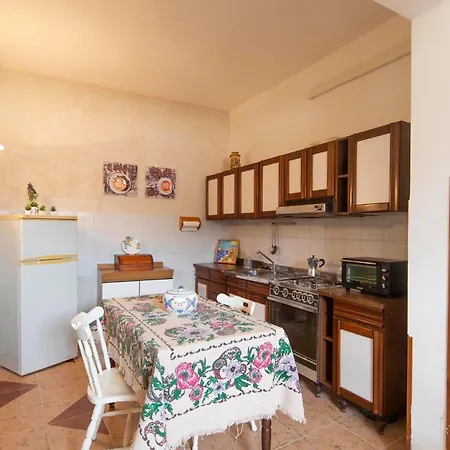 Farfallino's House בית נופש *